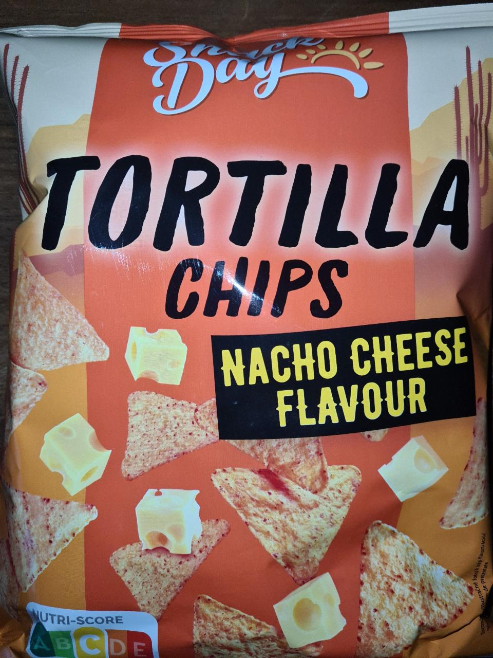 Tortilla Chips Nachos cheese Snack Day - kalorie, kJ a nutriční hodnoty