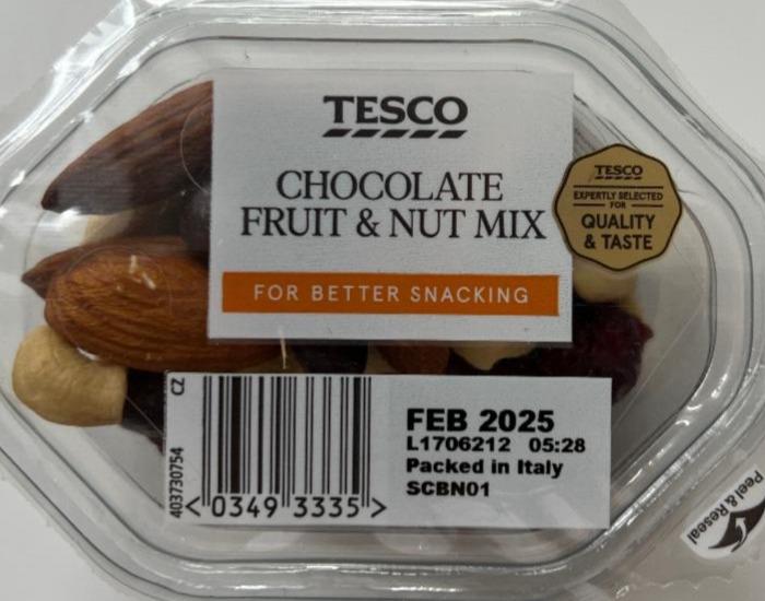 Fotografie - Chocolate fruit & nut mix Tesco