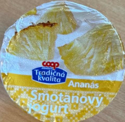 Fotografie - Coop smetanový jogurt ananas