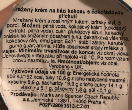 Mražený krém na bázi kokosu s čokoládovou příchutí M&S - kalorie, kJ a ...