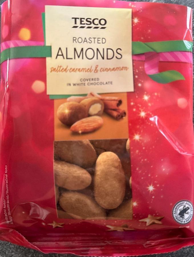 Fotografie - Roasted almonds Tesco