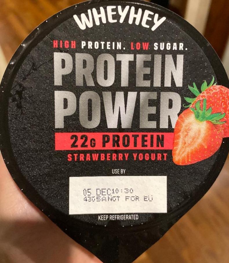 Fotografie - Protein power strawberry yogurt WheyHey