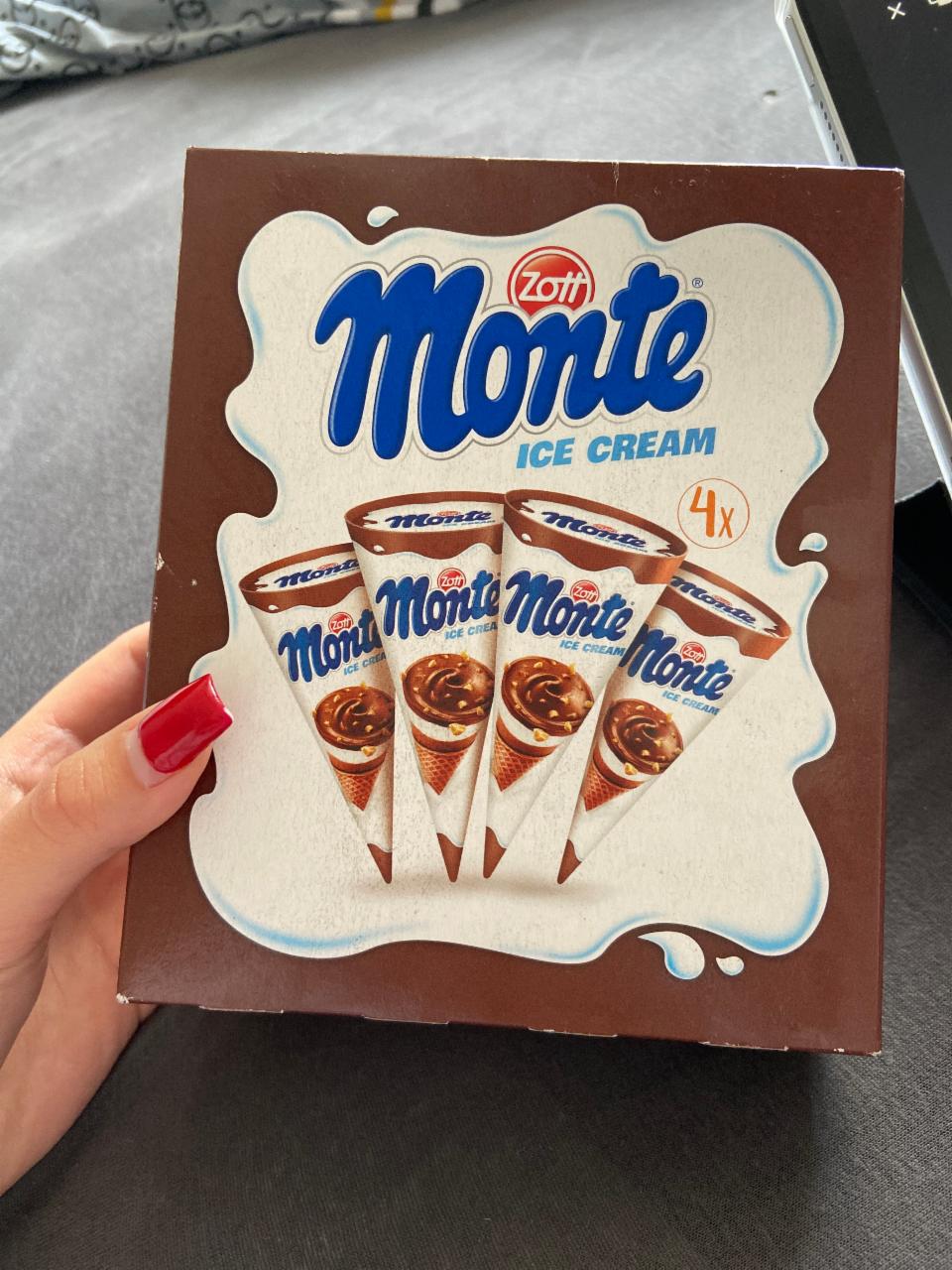 Fotografie - Monte ice cream čokoláda lískové ořechy Zott