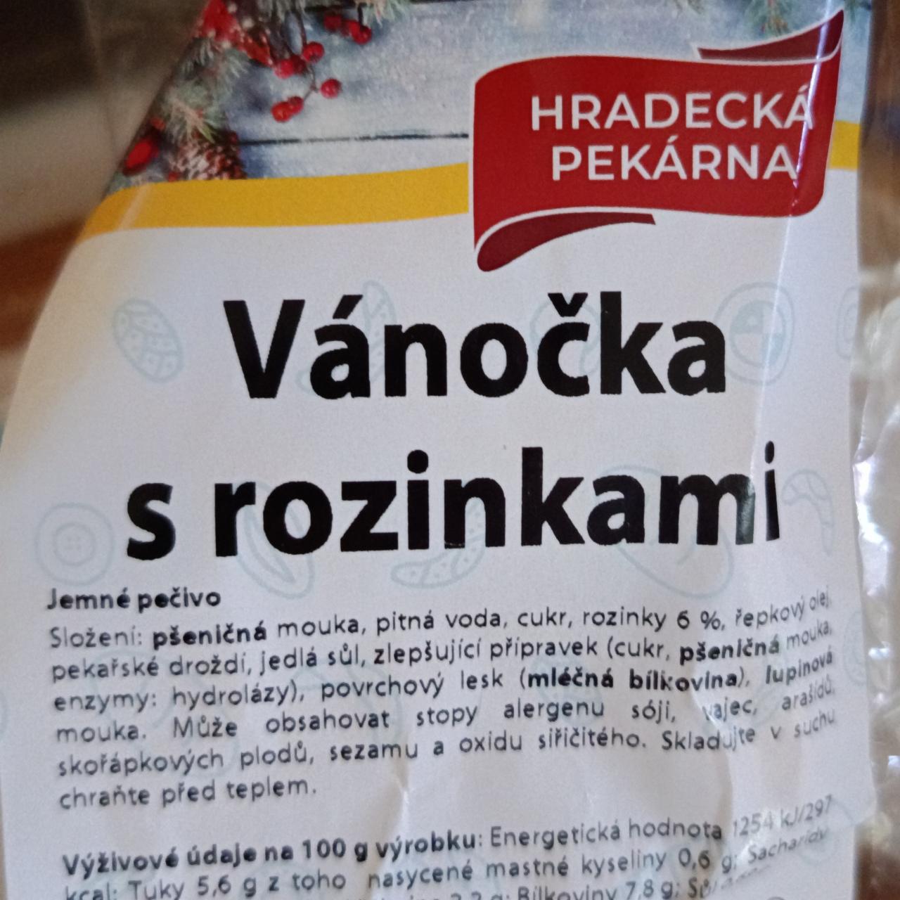 Fotografie - Vánočka s rozinkami Hradecká pekárna