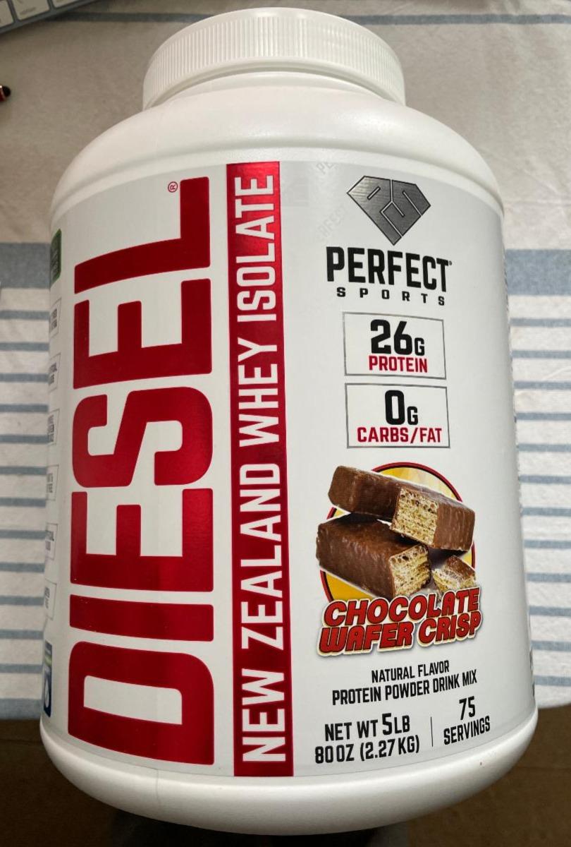 Fotografie - New zealand whey isolate chocolate wafer crisp Diesel