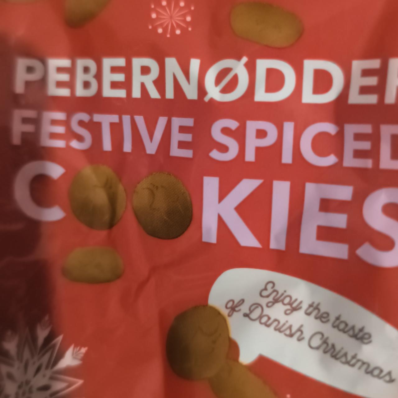 Fotografie - Festive spiced cookies Pebernødder