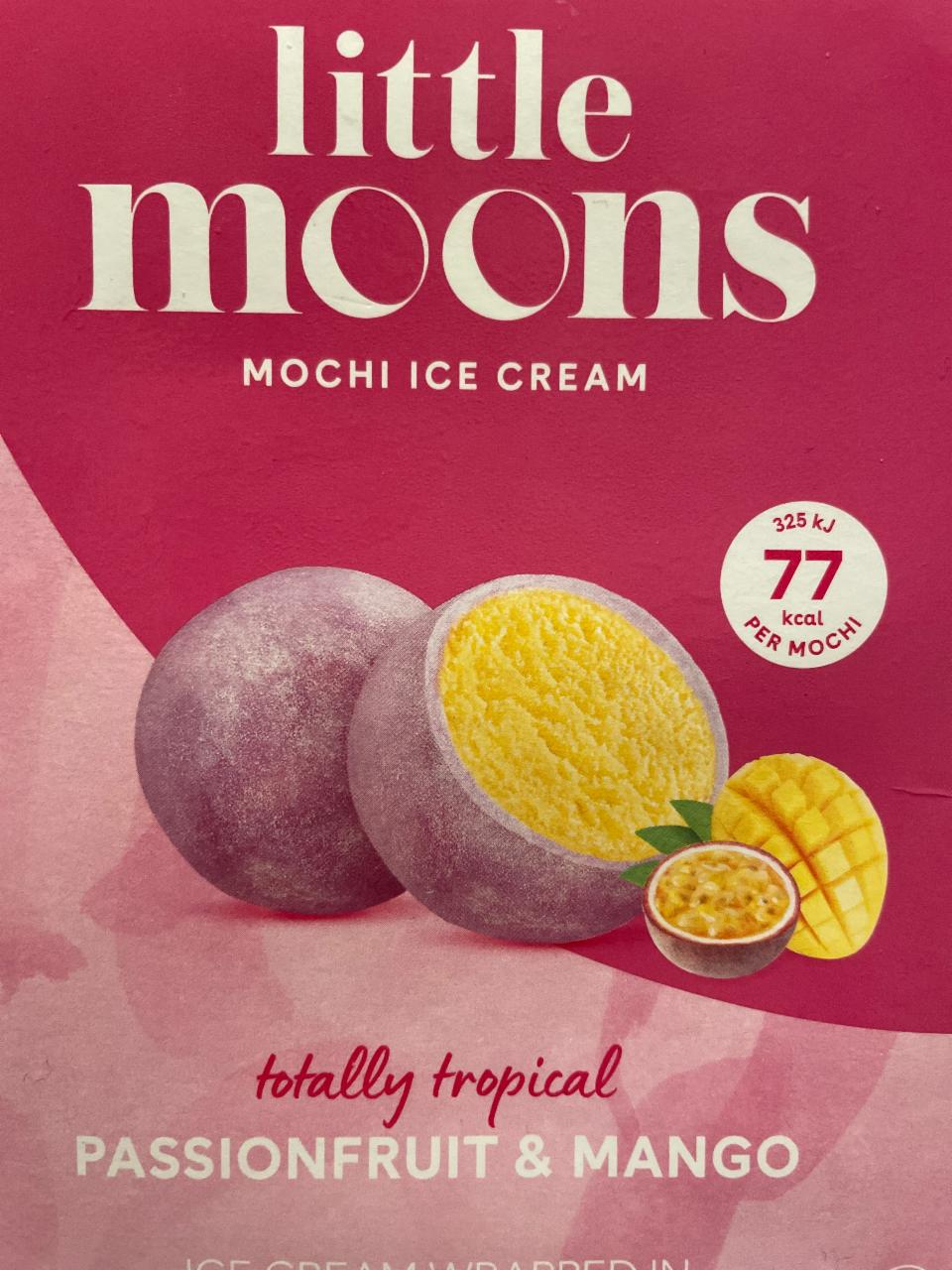 Fotografie - Mochi ice cream passionfruit & mango Little Moons