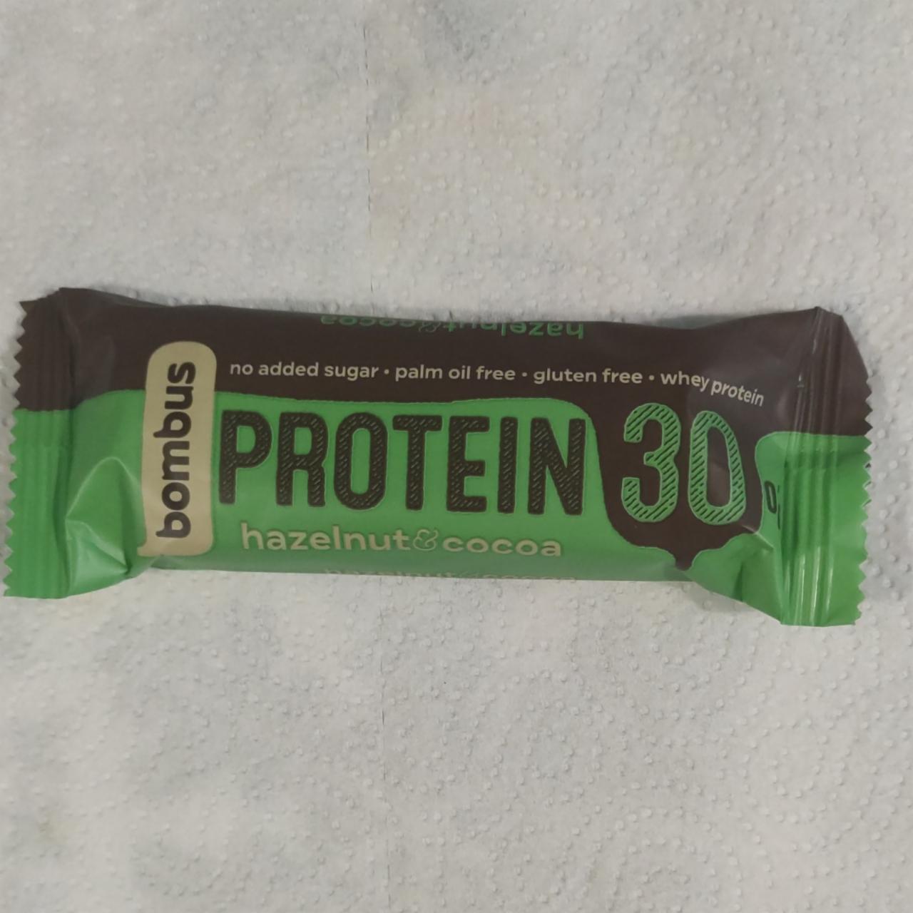 Fotografie - Protein 30% hazelnut & cocoa Bombus