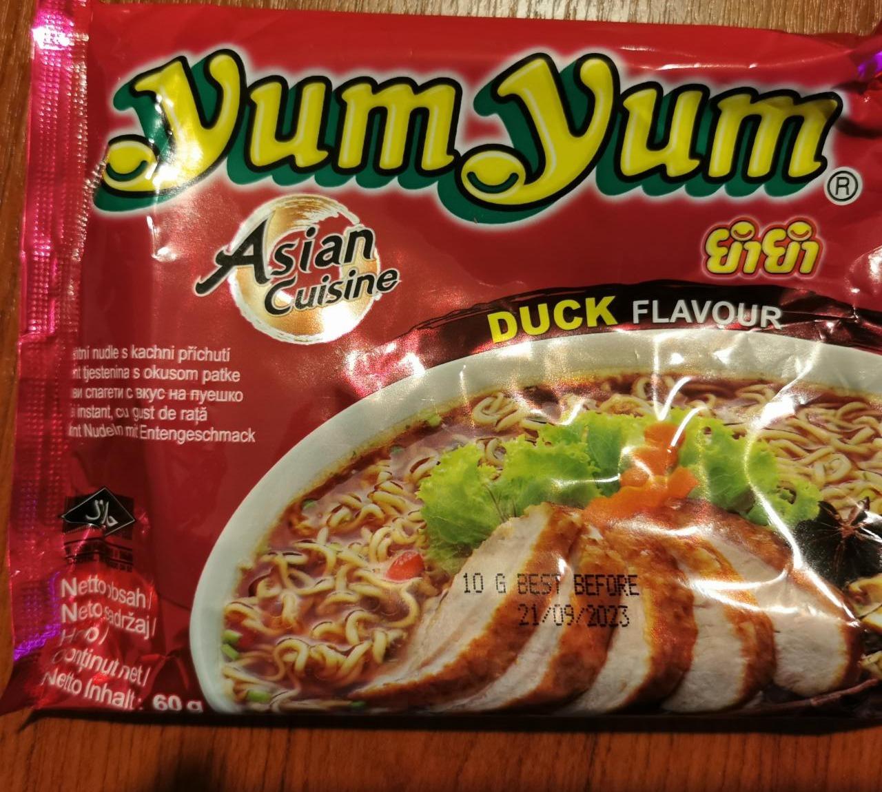 Fotografie - Duck flavour Asian Cuisine Yum Yum