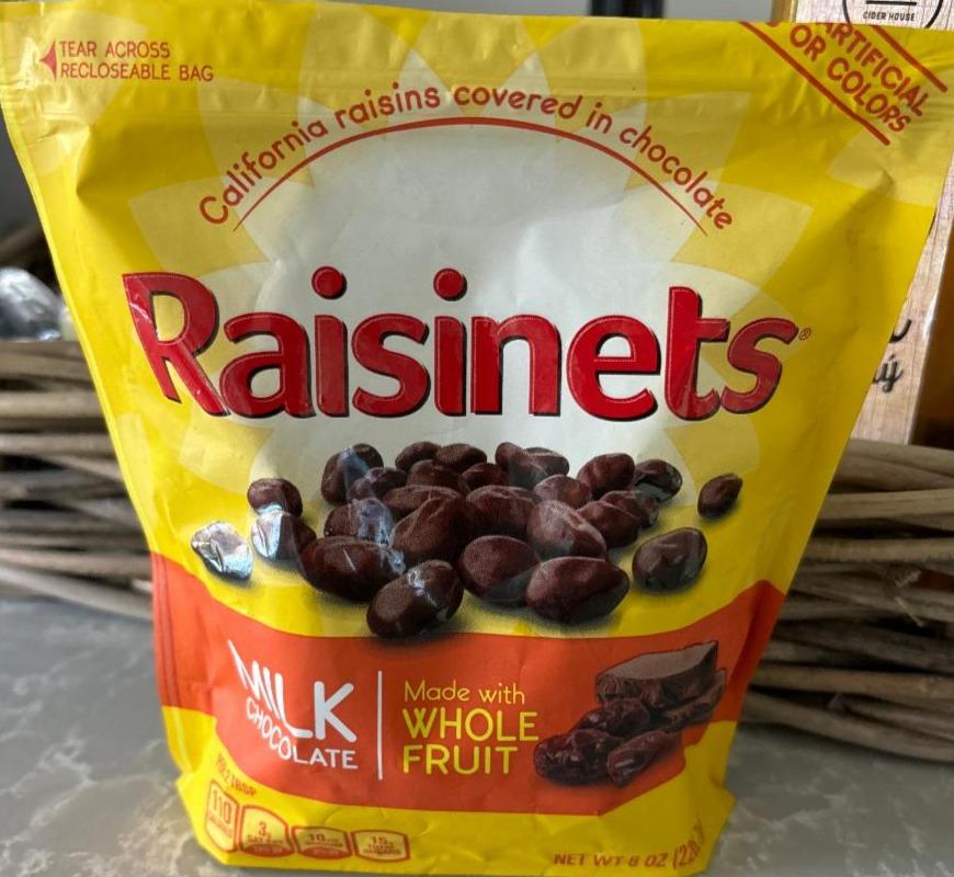 Fotografie - Raisinets milk chocolate Nestlé