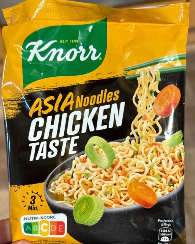 Fotografie - Asia Noodles Chicken Taste Knorr