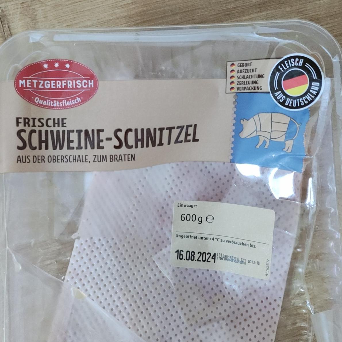 Fotografie - Frische Schweine-Schnitzel aus der Oberschale Metzgerfrisch