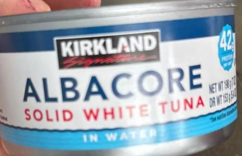 Fotografie - Albacore solid white tuna in water Kirkland Signature