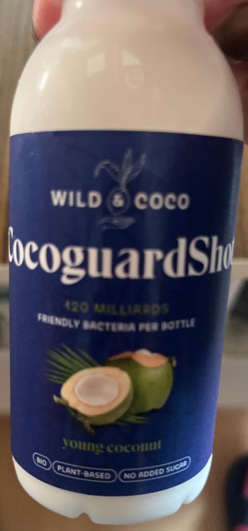 Fotografie - Cocoguardshot young coconut Wild & Coco