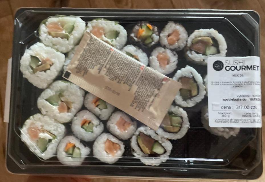 Fotografie - Mix 24 Sushi gourmet