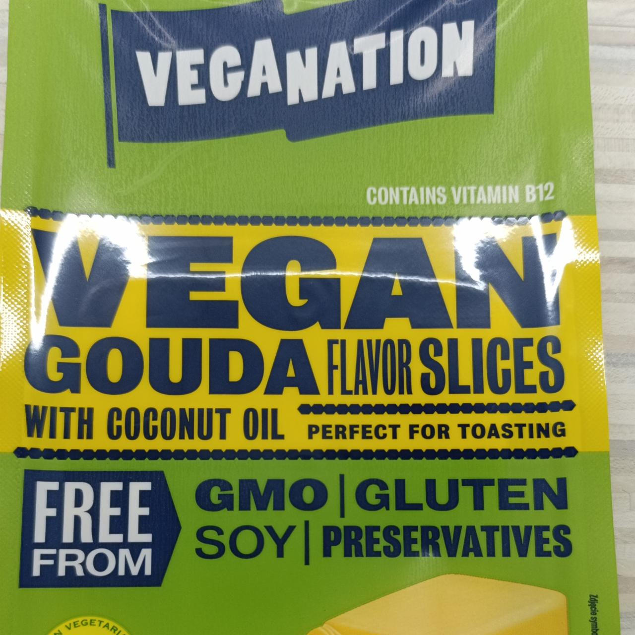 Fotografie - Vegan gouda flavor slices with coconut oil Freefrom