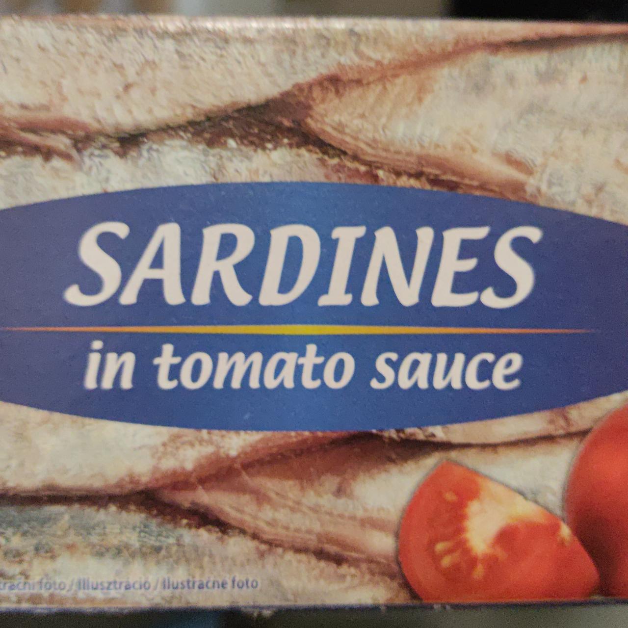 Fotografie - Sardines in tomato sauce Goral