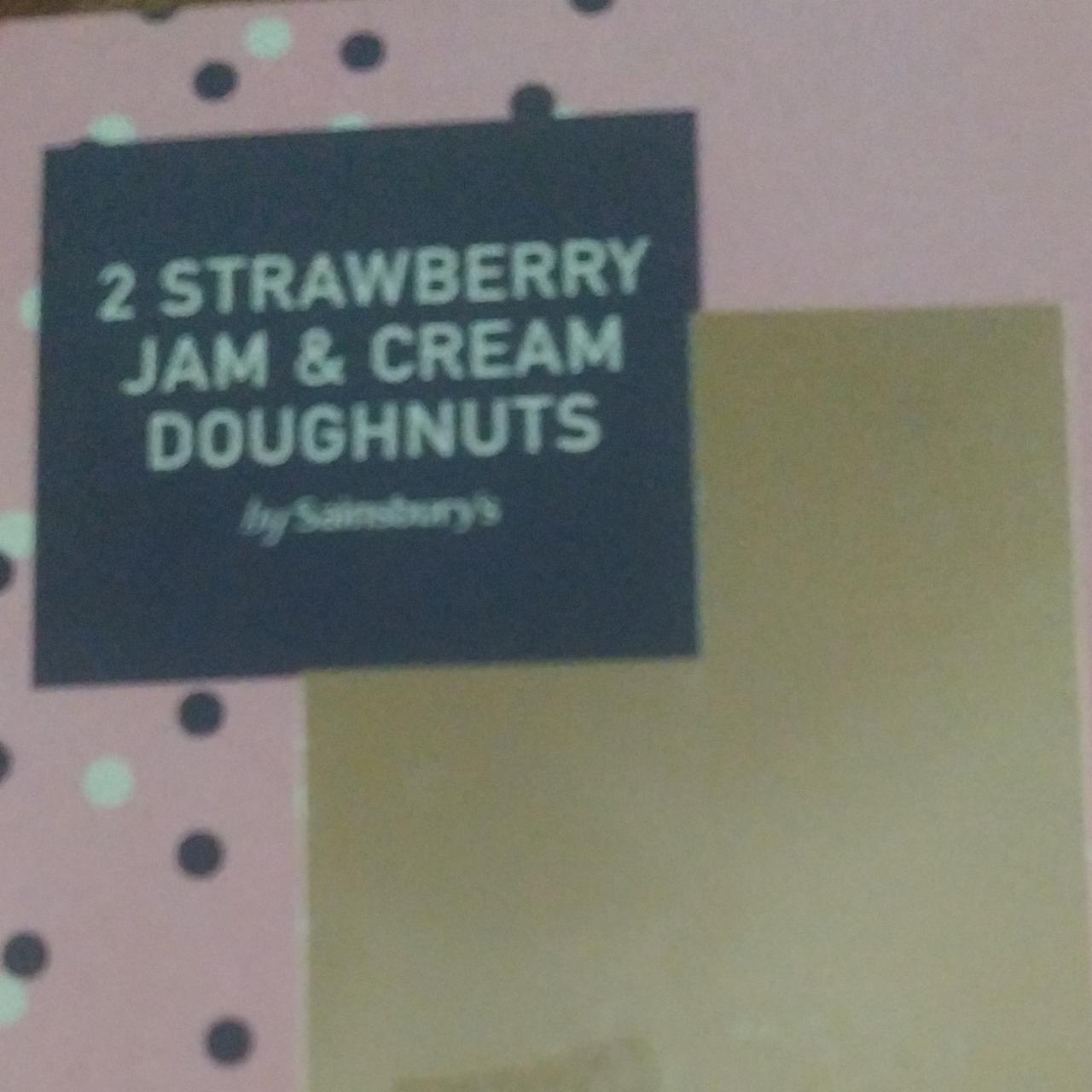 Fotografie - 2 Strawberry jam & cream doughnuts Sainsbury's