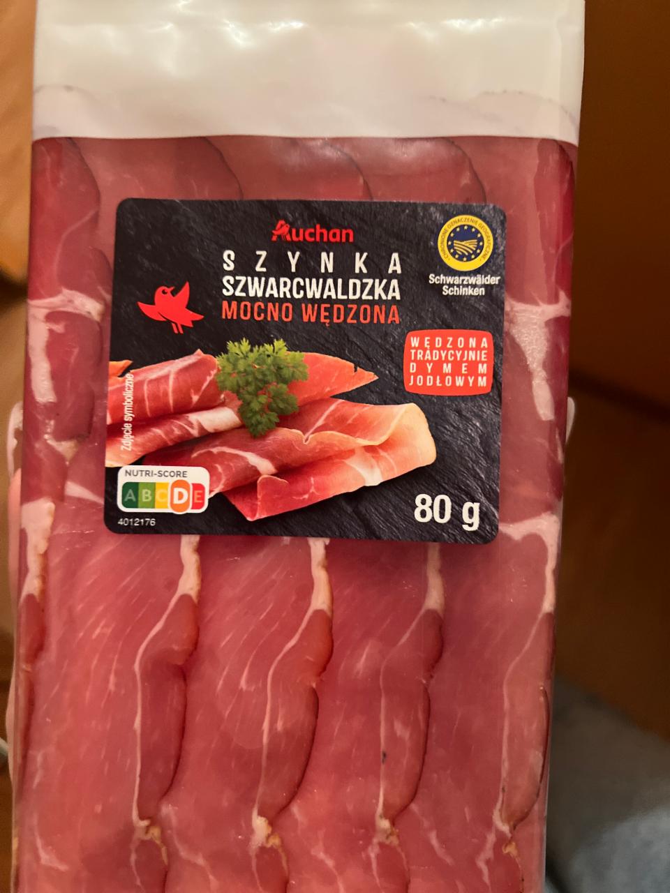 Fotografie - Szynka szwarcwaldzka mocno wędzona Auchan