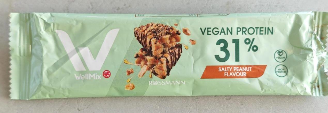 Fotografie - Vegan protein 31% salty peanut flavour WellMix