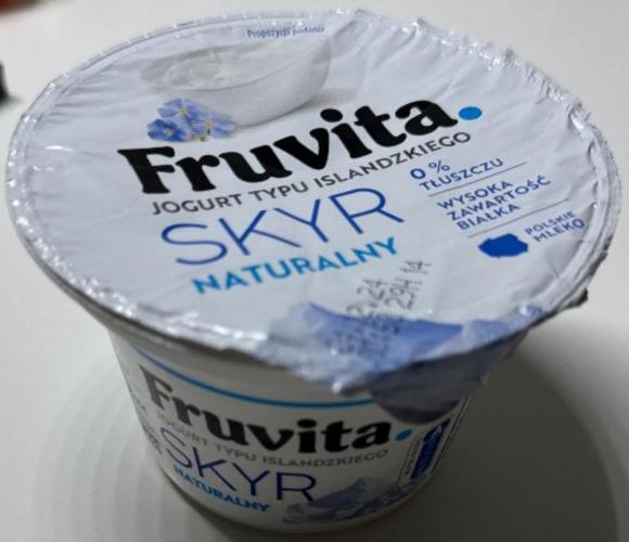 Fotografie - Jogurt pitny typu islandzkiego Skyr naturalny FruVita