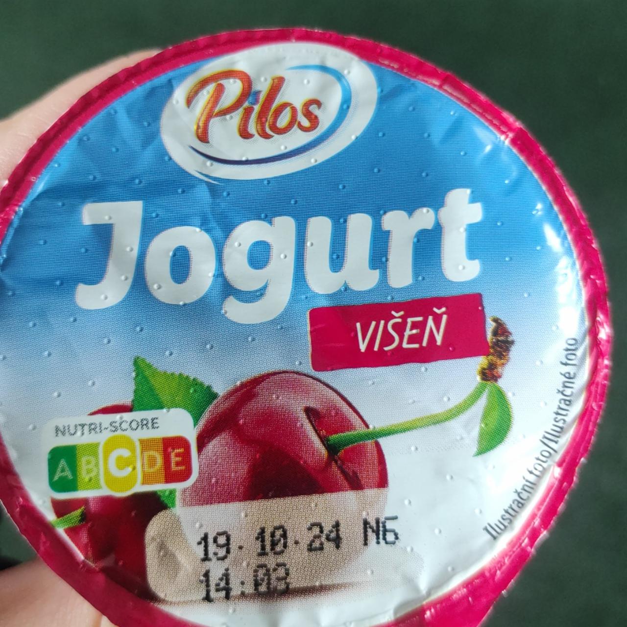 Fotografie - Jogurt višeň Pilos