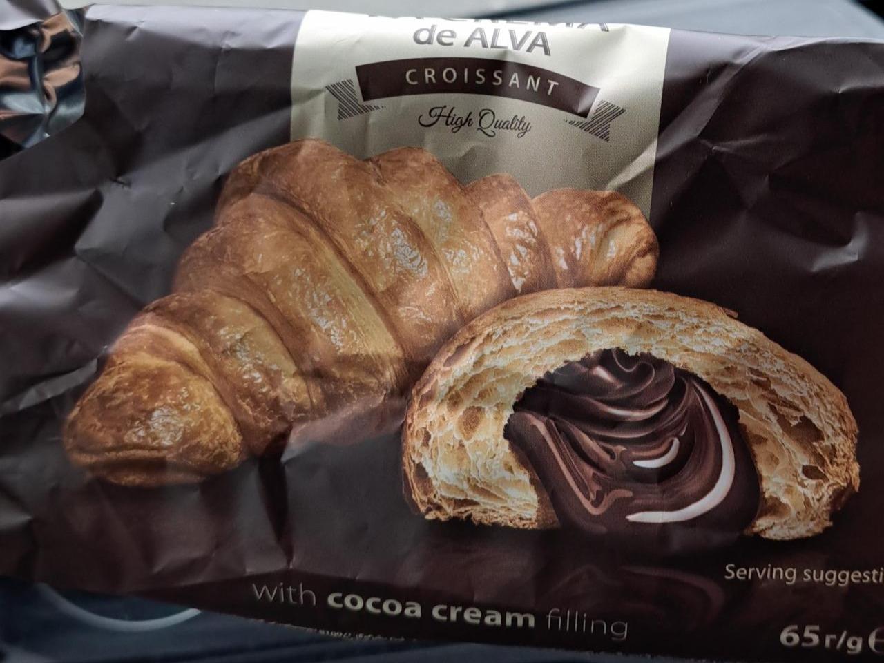 Fotografie - Croissant s kakaovou náplní La Crema de Alva