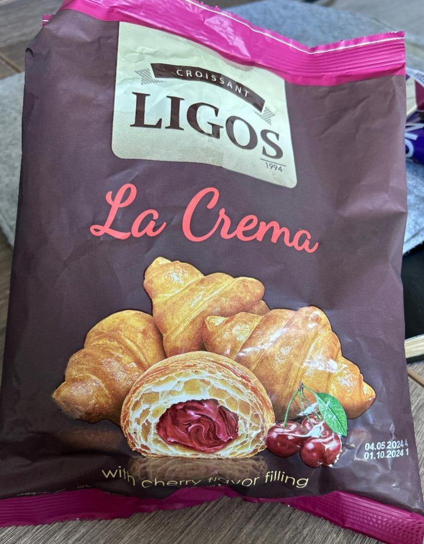 Fotografie - Croissant la crema with cherry flavor filling Ligos