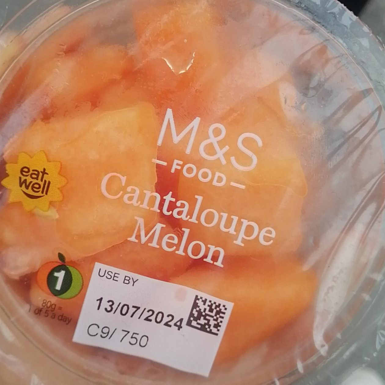 Fotografie - Cantaloupe melon M&S Food