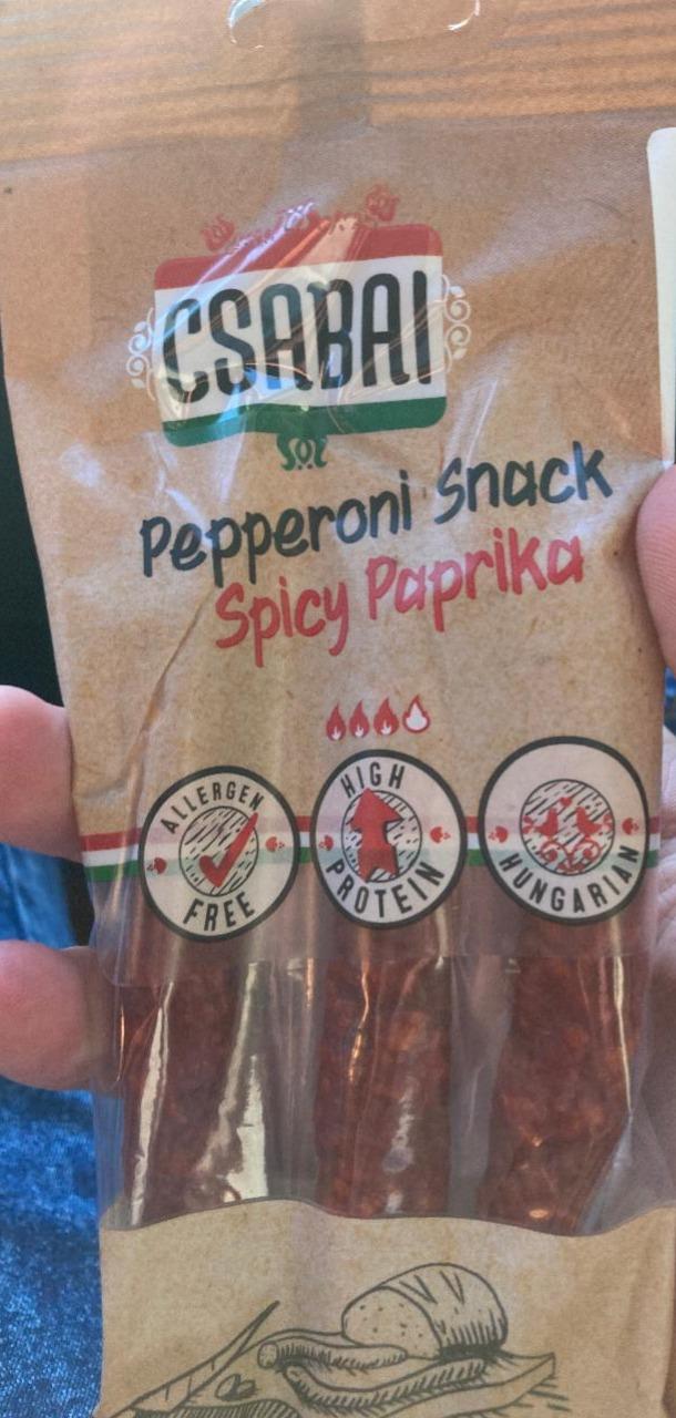 Fotografie - Pepperoni snack spicy paprika Csabai