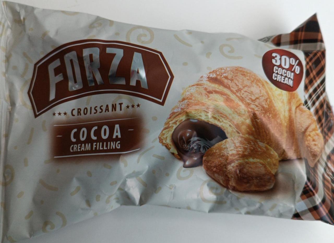 Fotografie - Croissant cocoa cream filling Forza