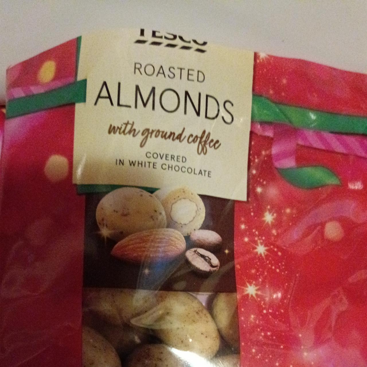 Fotografie - Roasted almonds with ground coffee covered in white chocolate Tesco