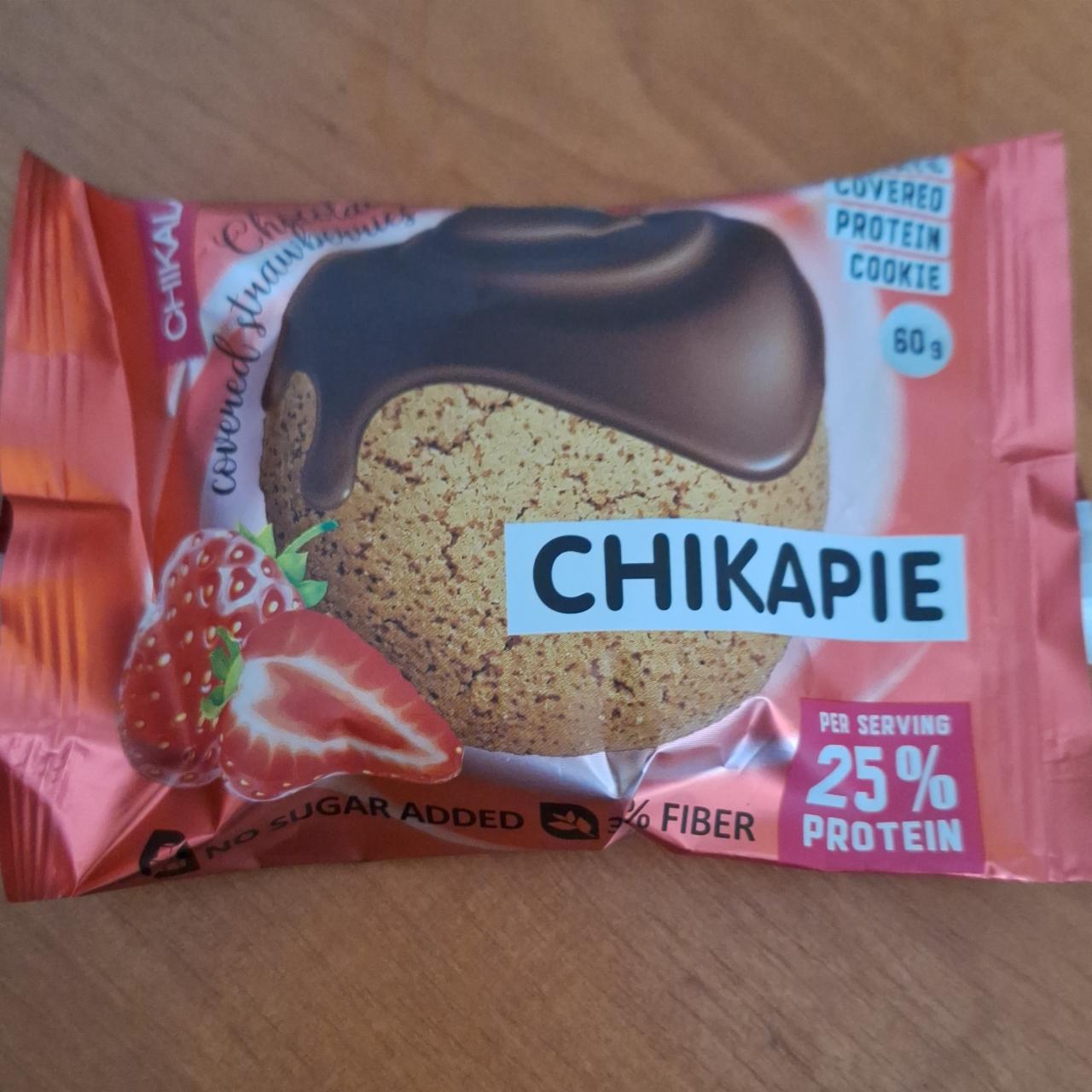 Fotografie - Chikapie proteinová sušenka v čokoládě s náplní jahody v čokoládě Chikalab