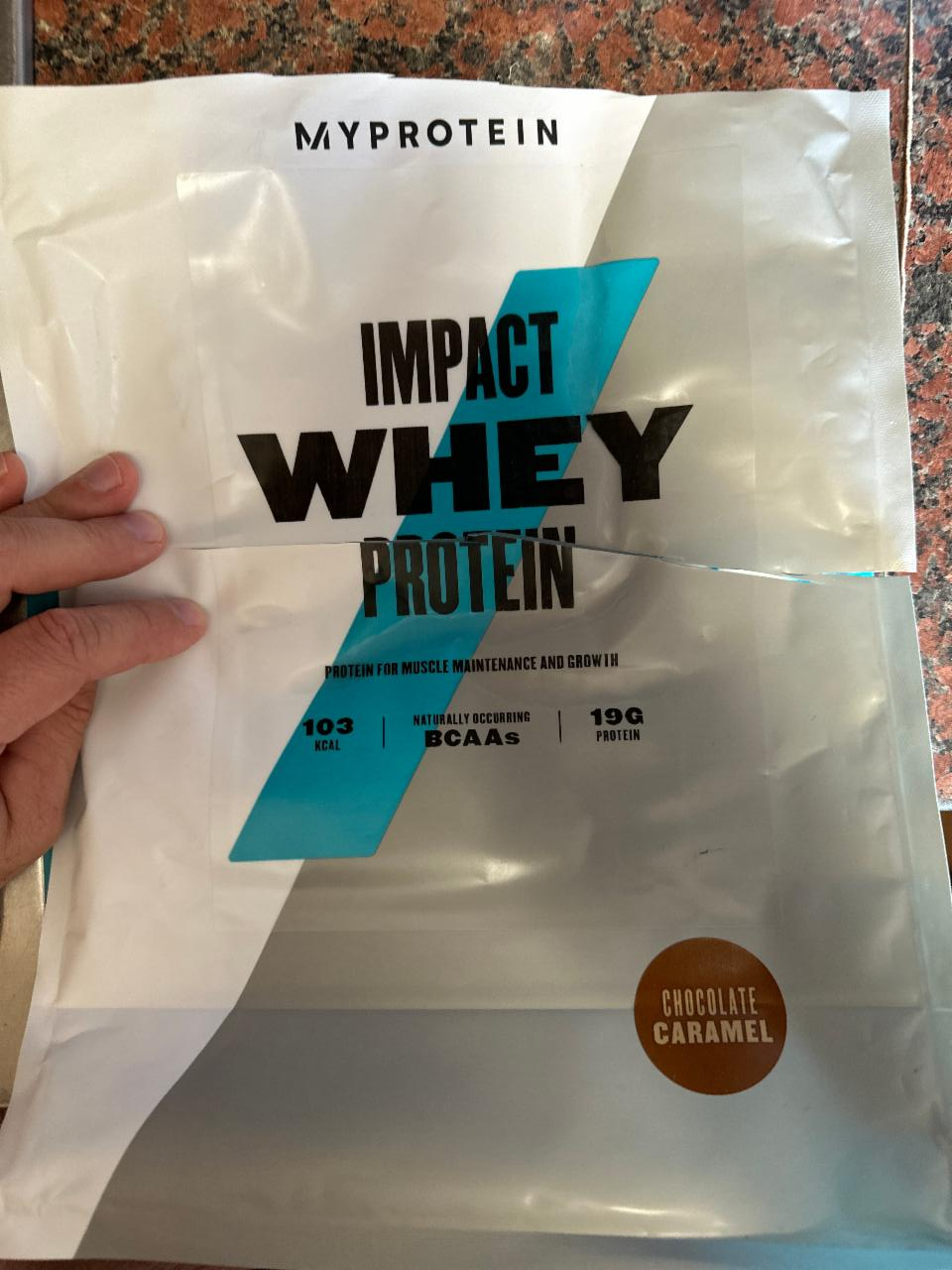 Fotografie - Impact Whey Protein Flavour Chocolate Caramel MyProtein