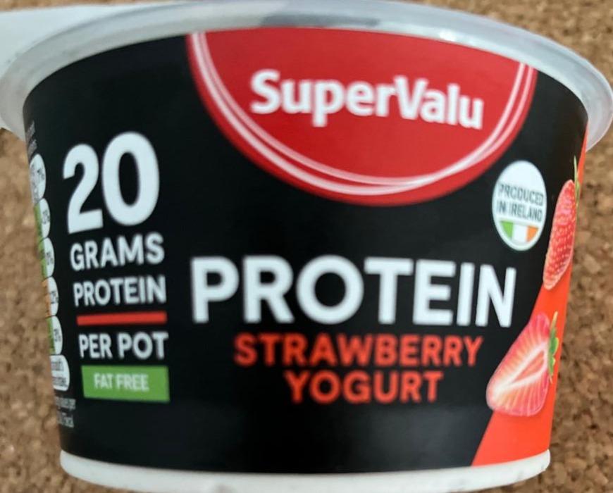 Fotografie - Protein strawberry yogurt SuperValu