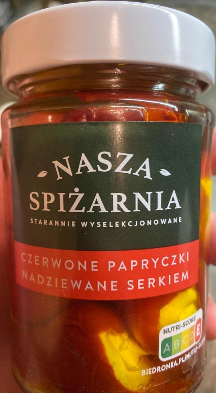 Fotografie - Czerwone papryczki nadziewane serkiem Nasza Spiżarnia