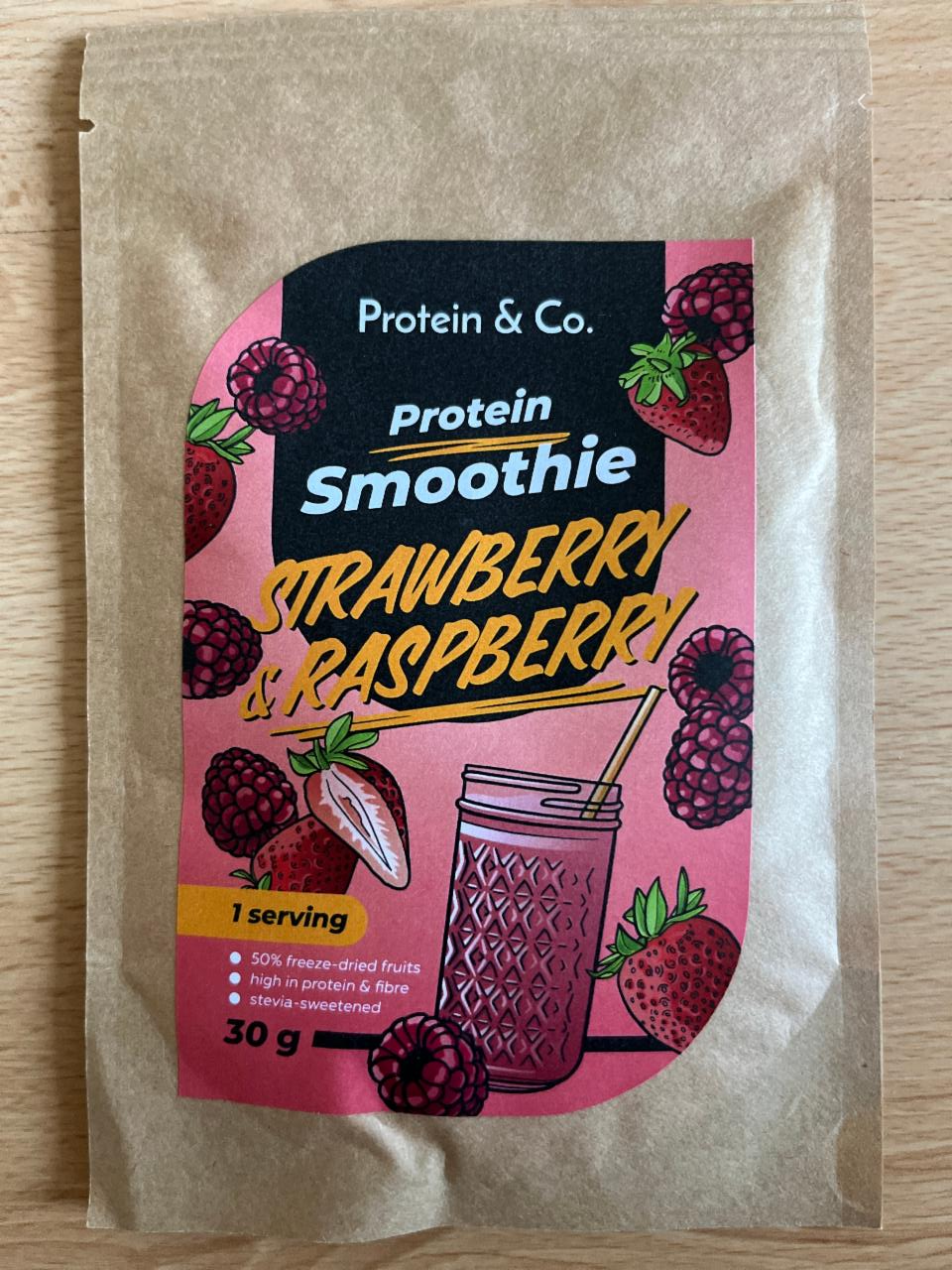 Fotografie - Protein smoothie strawberry & raspberry Protein & Co.