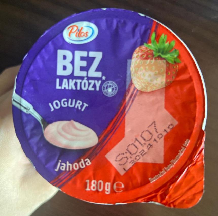 Fotografie - Bez laktózy jogurt jahoda Pilos