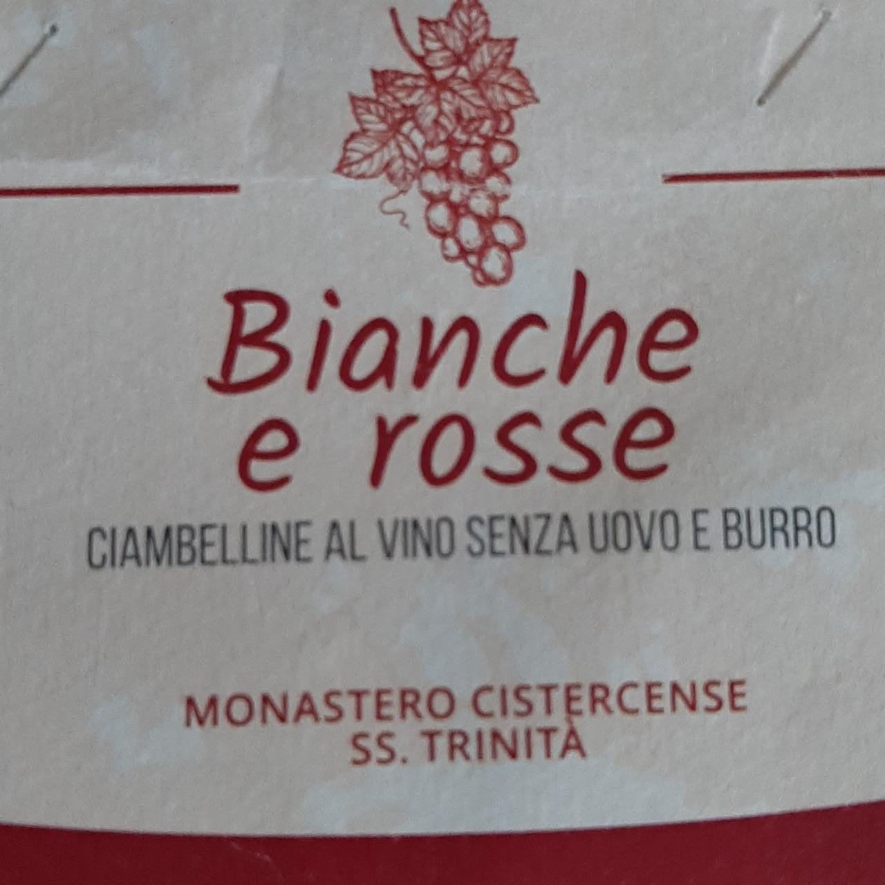 Fotografie - Bianche e rosse ciambelline vino senza uovo e burro Monastero cistercense ss. trinita