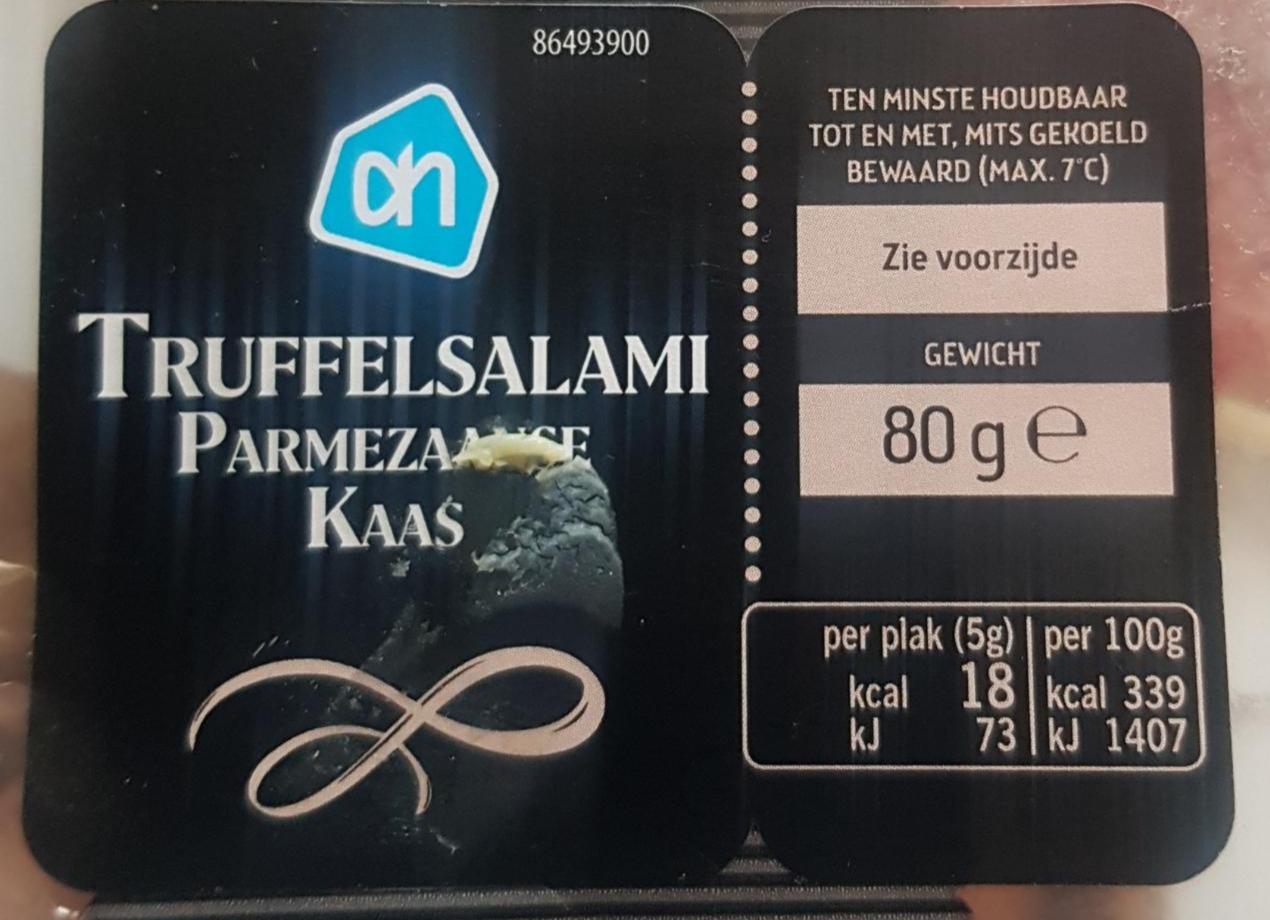 Fotografie - Truffelsalami parmezaanse kaas On